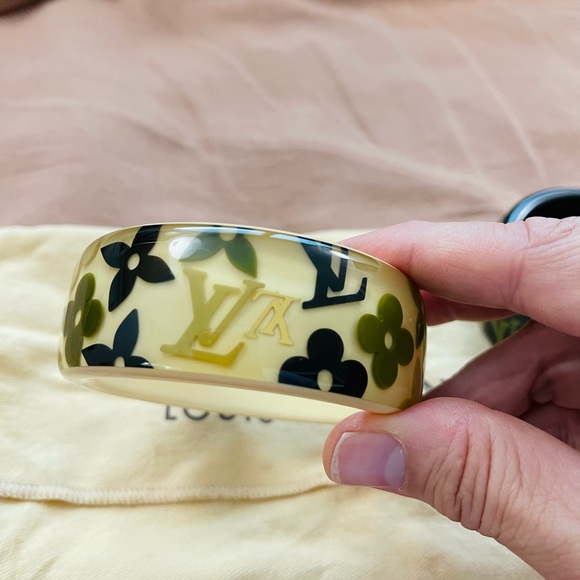 Authentic Louis Vuitton Cream and Green Bangle - Picture 1 of 5